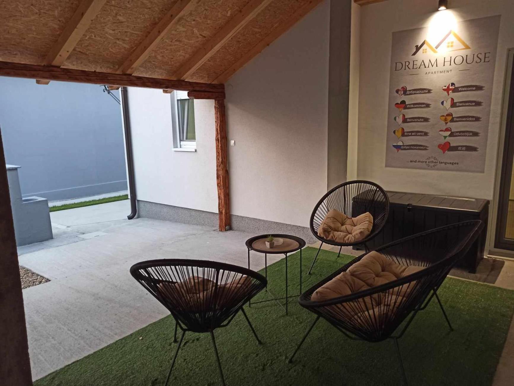 Dream House Apartamento Vrsac Exterior foto